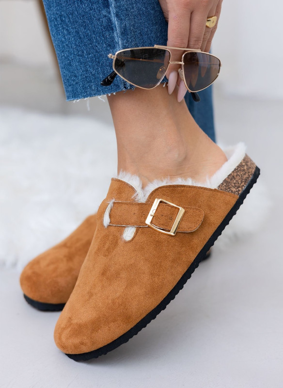 Γυναικεία Mules, Τσόκαρα και Clogs