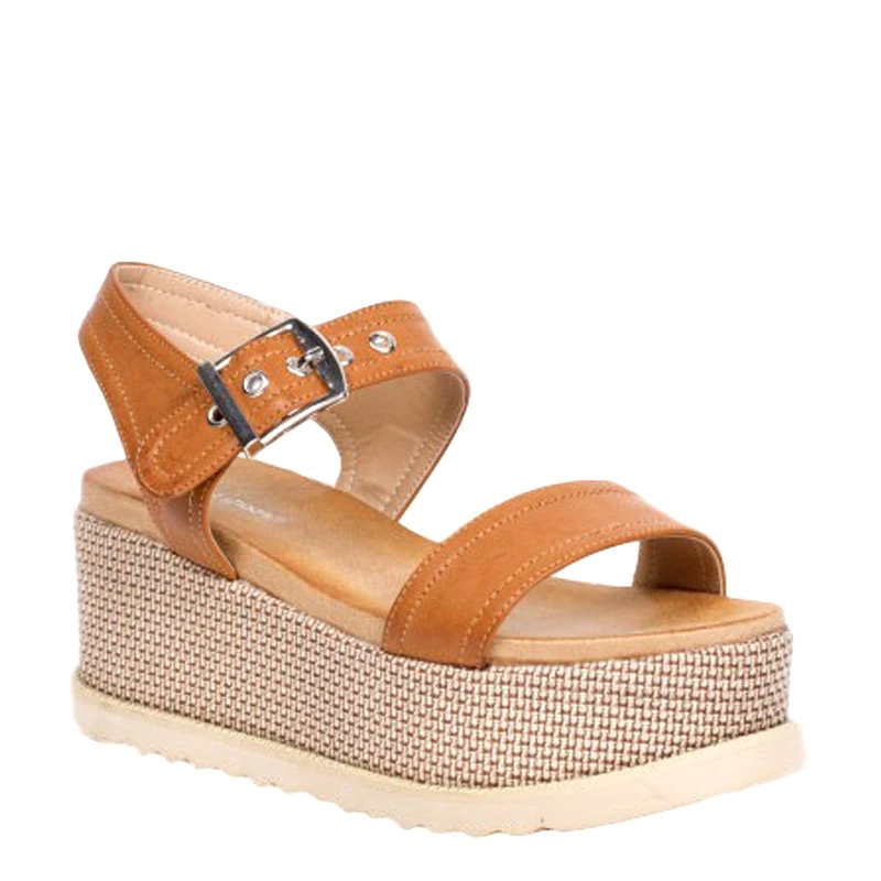 IDEAL SHOES Γυναικείες χαμηλές πλατφόρμες - Καφέ 0751-Καφε