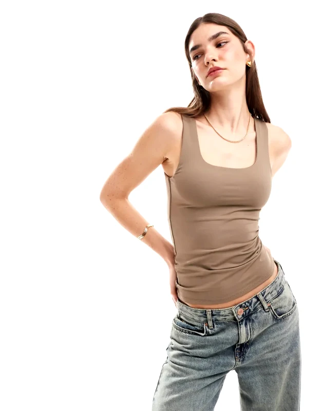 ONLY ONLY reversible seamless square neck vest top in brown