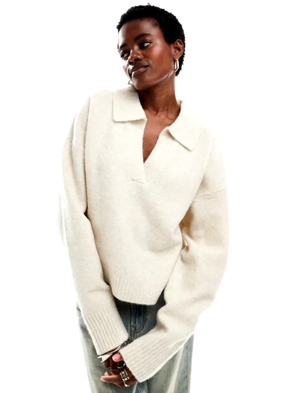 Monki Monki knitted polo jumper in off-white