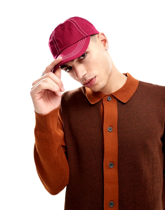 ASOS DESIGN ASOS DESIGN soft cap with contrast stitch in burgundy-Red