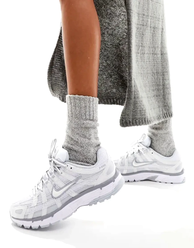 Nike Nike P-6000 Unisex trainers in white and silver