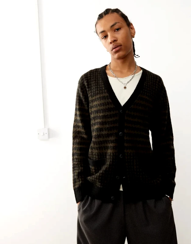 Vans Vans houndstooth knitted cardigan in black and brown-Multi