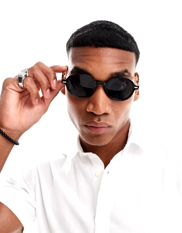 ASOS DESIGN ASOS DESIGN round sunglasses with tortoiseshell temple in black
