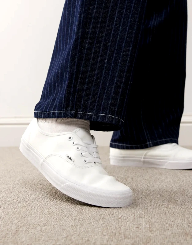 Vans Vans Authentic trainers in white