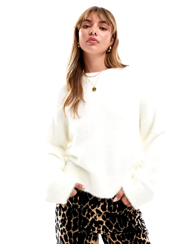 Miss Selfridge Miss Selfridge oversized lash jumper in cream-White