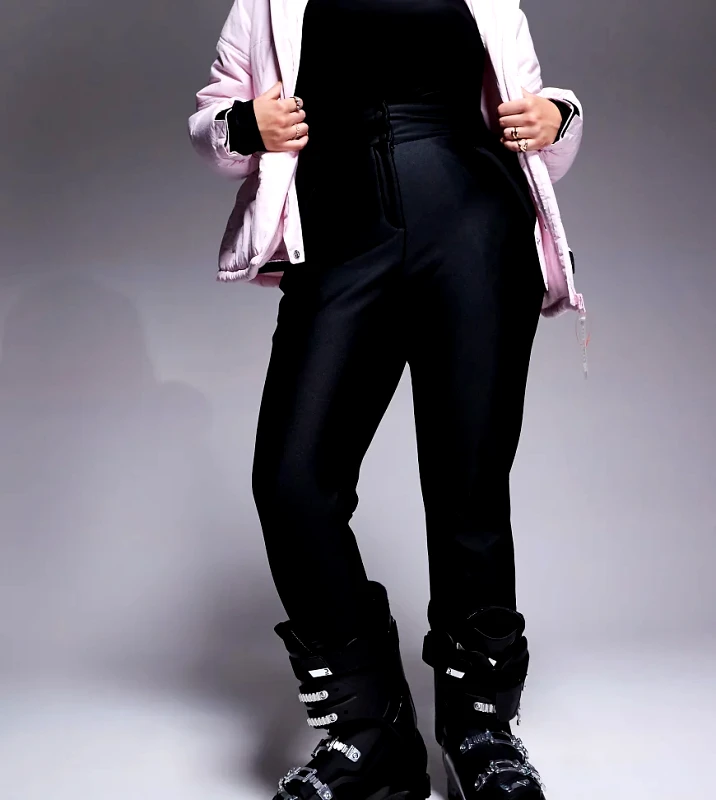 ASOS 4505 Ski & Snow 4505 Curve Ski soft shell water repellent skinny ski trousers in black gloss