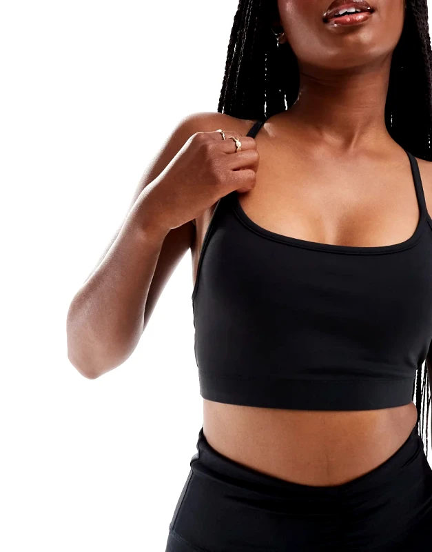 ASOS 4505 ASOS 4505 Studio soft touch medium support sports bra in black