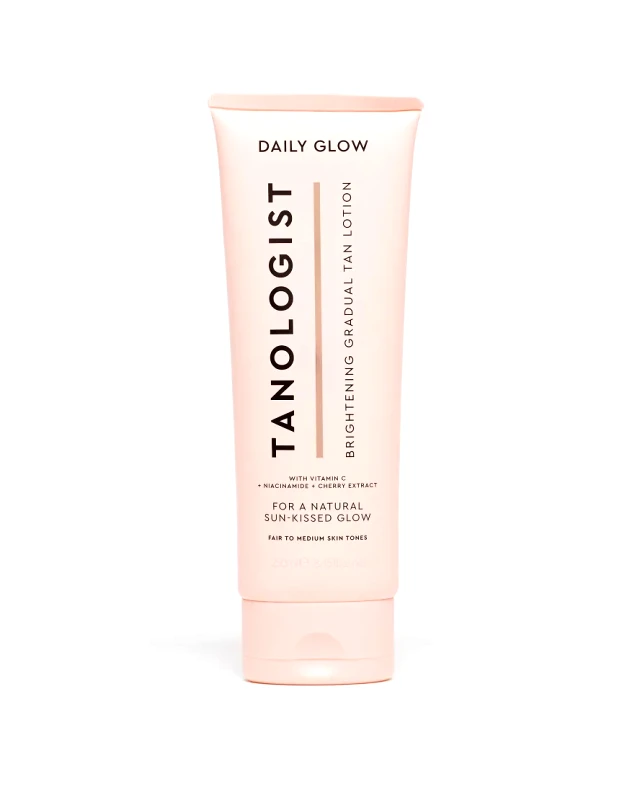Tanologist Tanologist Daily Glow Brightening Gradual Tan Light/Medium 250ml-No colour