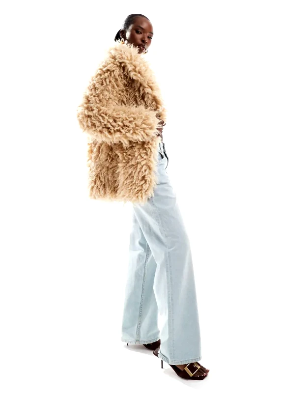 Forever New Forever New faux fur coat in beige-Neutral