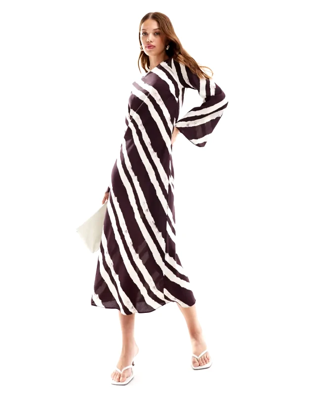 New Look New Look long sleeve crew neck midi dress in brown stripe