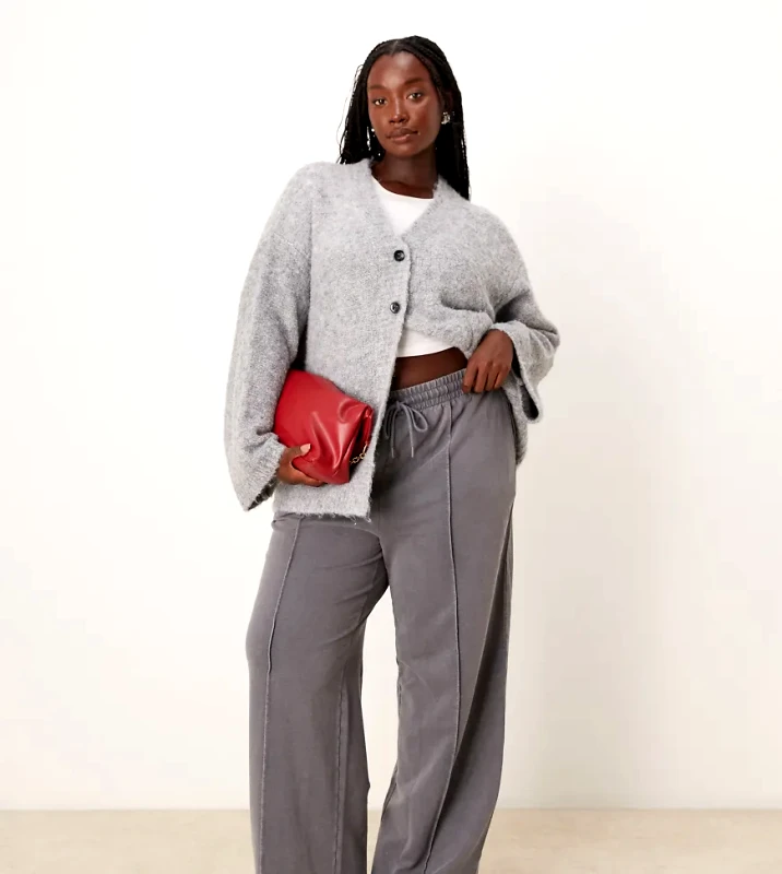 New Look Plus New Look Curve pintuck wide leg jogger in dark grey