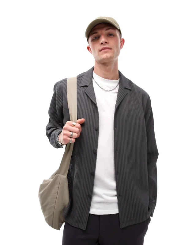 Topman Topman long sleeve regular fit revere plisse shirt in charcoal-Green