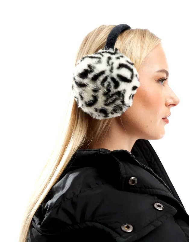 Threadbare Threadbare faux fur earmuffs in leopard print-Multi