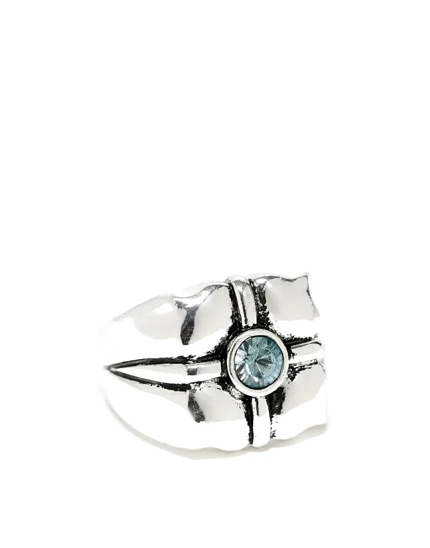 Reclaimed Vintage Reclaimed Vintage unisex square set ring with blue stone in silver