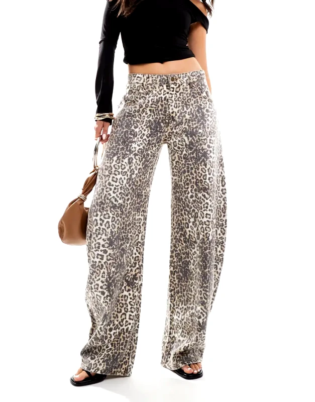 Lioness Lioness denim barrel jeans in leopard print-Multi