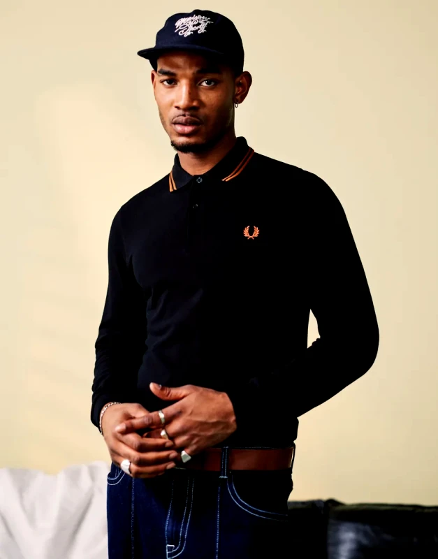 Fred Perry Fred Perry twin tipped long sleeve polo shirt in black