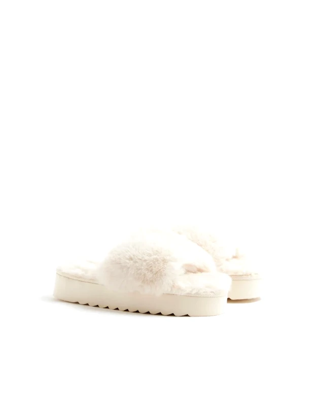 River Island River Island fluffy slider in cream-White