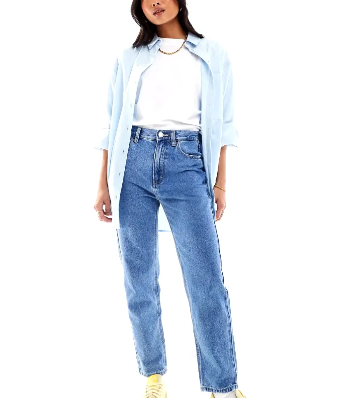 Pull&Bear Pull&Bear Petite mom jeans in medium blue