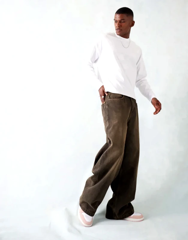 ASOS DESIGN ASOS DESIGN super baggy jeans in brown wash