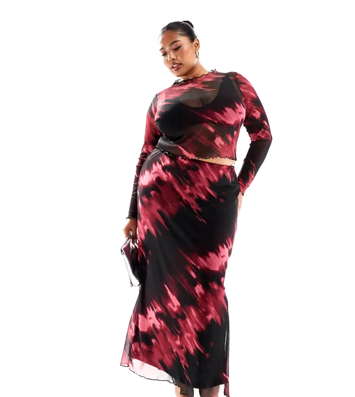 New Look Plus New Look Curve mesh midi skirt in red pattern