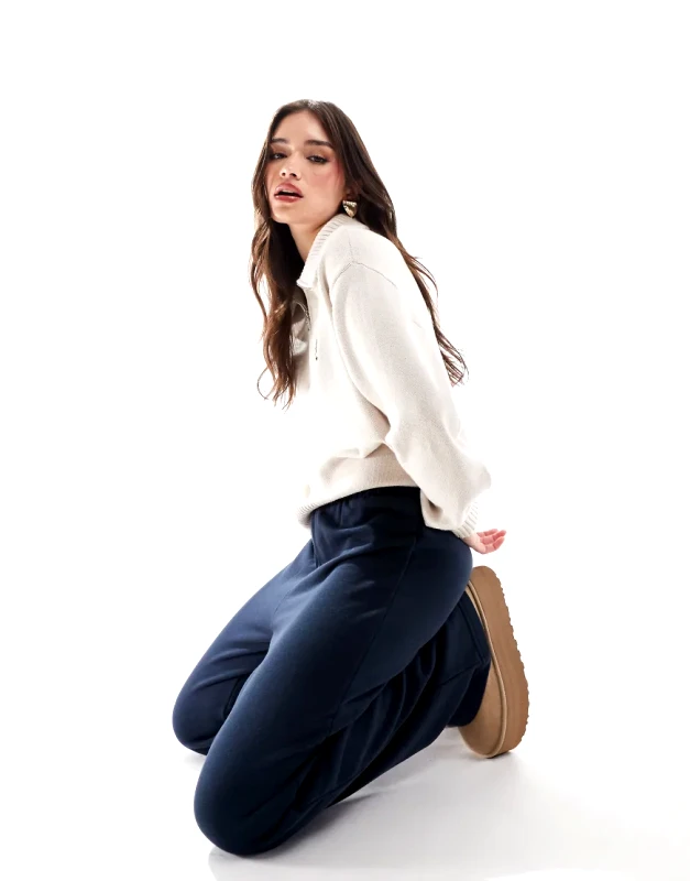 Cotton:On Cotton On classic wide leg trackpant in navy-Brown