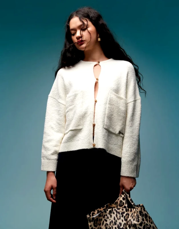 Bimba Y Lola BIMBA Y LOLA cropped knitted button up cardigan in ivory-White
