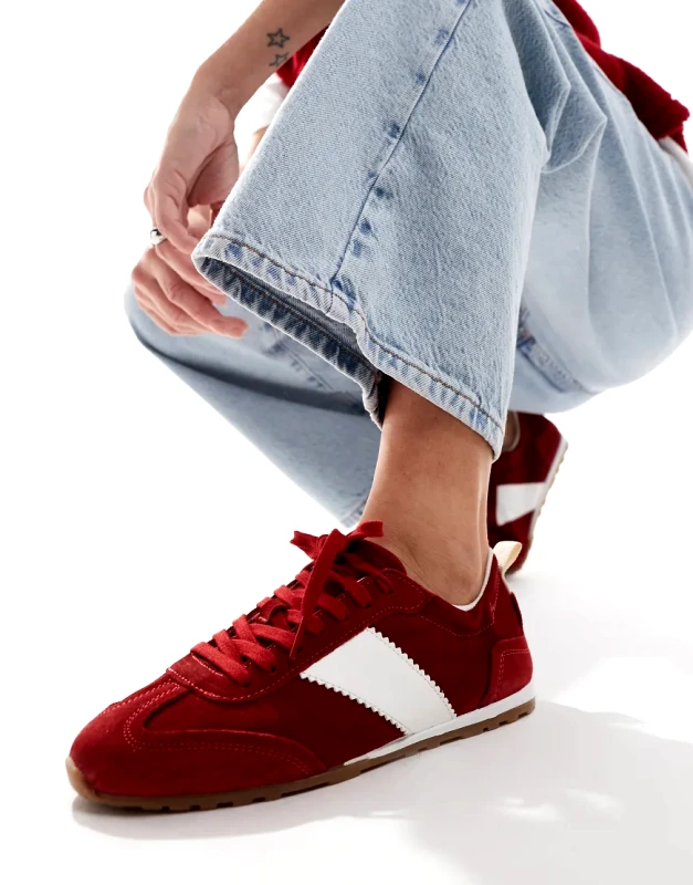 Schuh schuh Meredith trainers in red suede