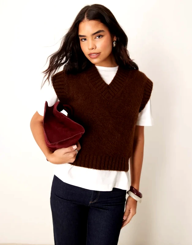 ASOS DESIGN ASOS DESIGN knitted v neck vest in chocolate-Brown