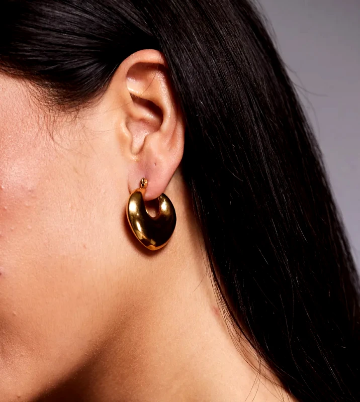 8 Other Reasons 8 Other Reasons teardrop chunky hoop earrings in 18k gold plated