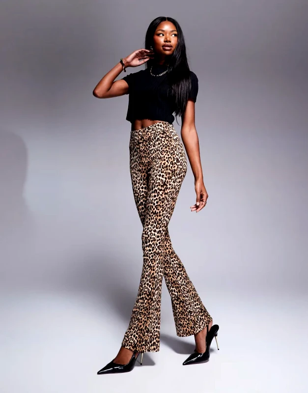River Island River Island rib flare legging in leopard print-Brown