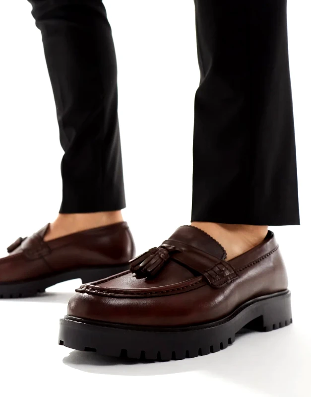 WALK LONDON Walk London Sean tassel loafers in brown milled leather
