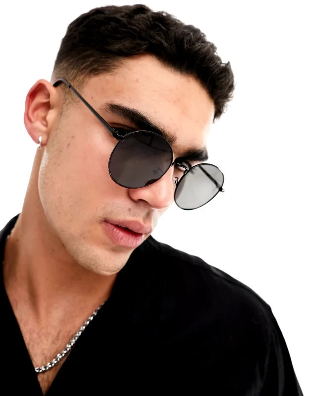 New Look New Look metal round style sunglasses in black