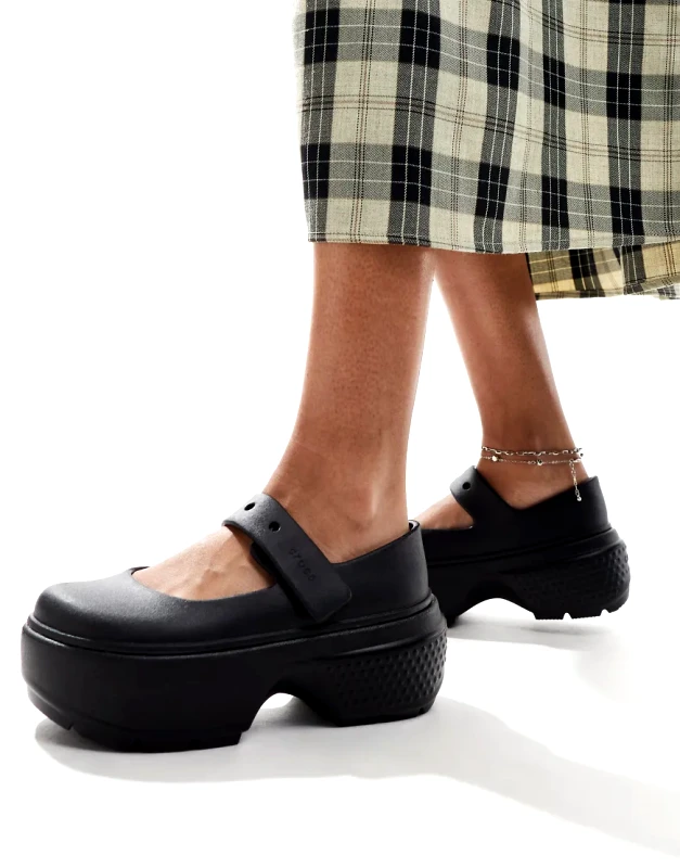 Crocs Crocs stomp mary janes in black