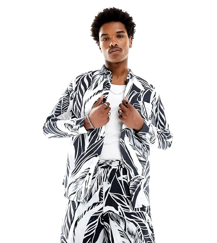 ASOS MADE IN ASOS MADE IN KENYA long sleeve shirt in palm print-Multi