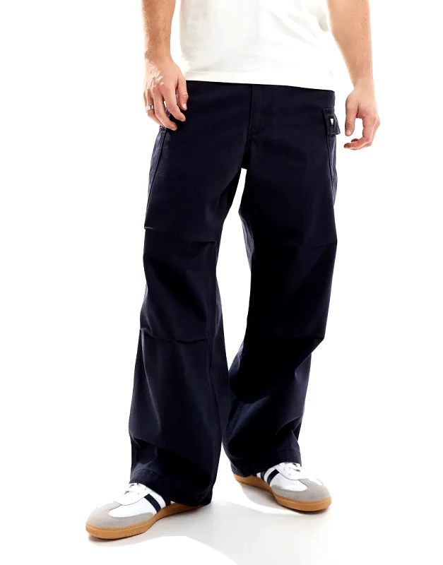 Levi's Levi's Skateboarding loose fit cargo trousers in black
