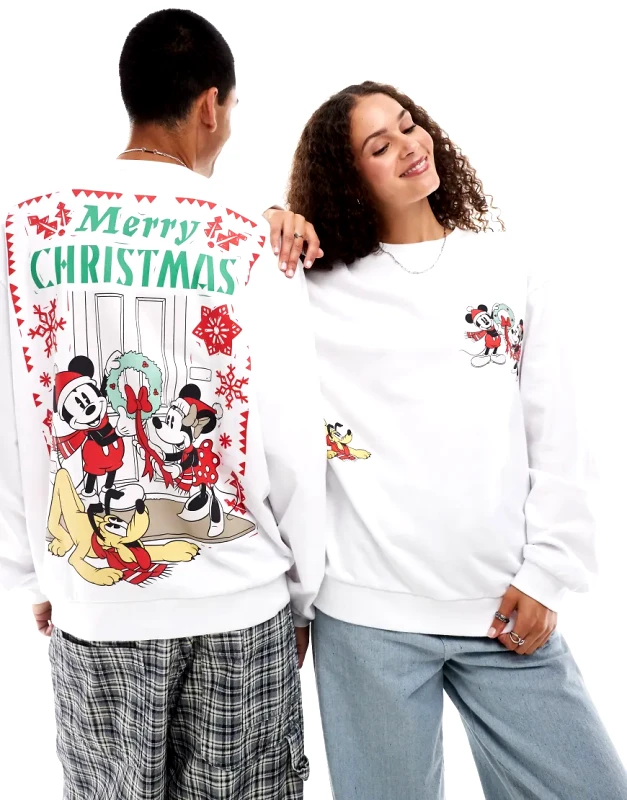 ASOS DESIGN Disney Christmas oversized sweatshirt with Mickey Mouse & Minnie Mouse prints in white φωτογραφία