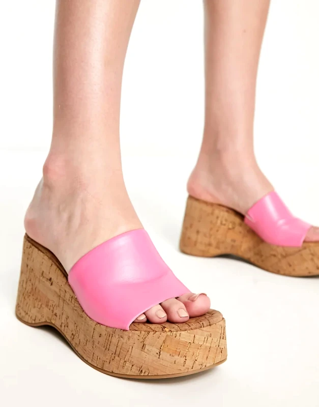 Madden Girl Madden Girl Zaharra cork platform sandal in hot pink