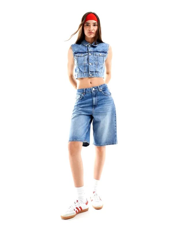 Stradivarius Stradivarius denim jort in medium blue