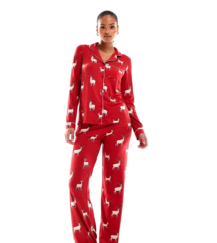 Chelsea Peers Tall Chelsea Peers Exclusive Tall Christmas His & Hers long sleeve revere and trouser pyjama set in reindeer print-Red