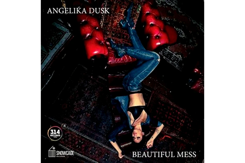 ANGELICA DUSK / BEAUTIFUL MESS - LP