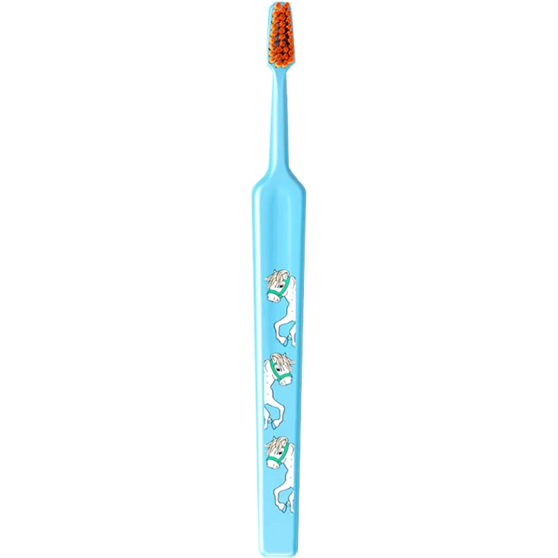 Tepe TePe Kids Pippi Extra Soft Toothbrush Πολύ Μαλακή Παιδική Οδοντόβουρτσα με Σχέδια από την Πίπη Φακιδομύτη 1 Τεμάχιο - Μπλε
