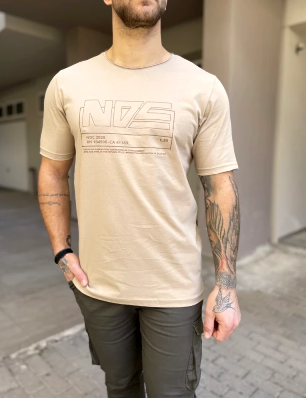 NDC NDC ανδρική μπεζ βαμβακερή κοντομάνικη μπλούζα με λογότυπο στο στήθος 242906B