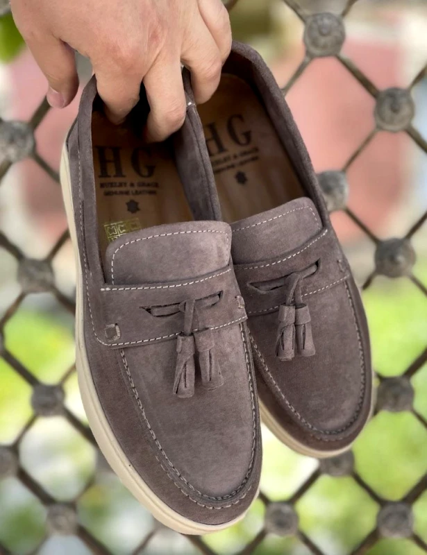 Huxley and Grace Huxley and Grace ανδρικά γκρι δερμάτινα loafers με tassels HG174191G