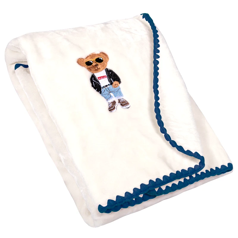 Greenwich Polo Club Κουβέρτα Βελουτέ Κούνιας 110x140εκ. Essential Baby 8838 Ιβουάρ-Μπλε Greenwich Polo Club (Ύφασμα: Polyester, Χρώμα: Μπλε) - Greenwich Polo Club - 220511808838