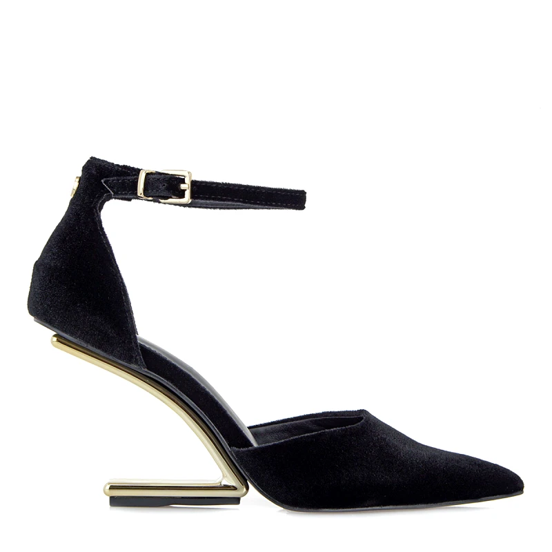 ALESSANDRA BRUNI ΓΟΒΕΣ σχέδιο: T17001015