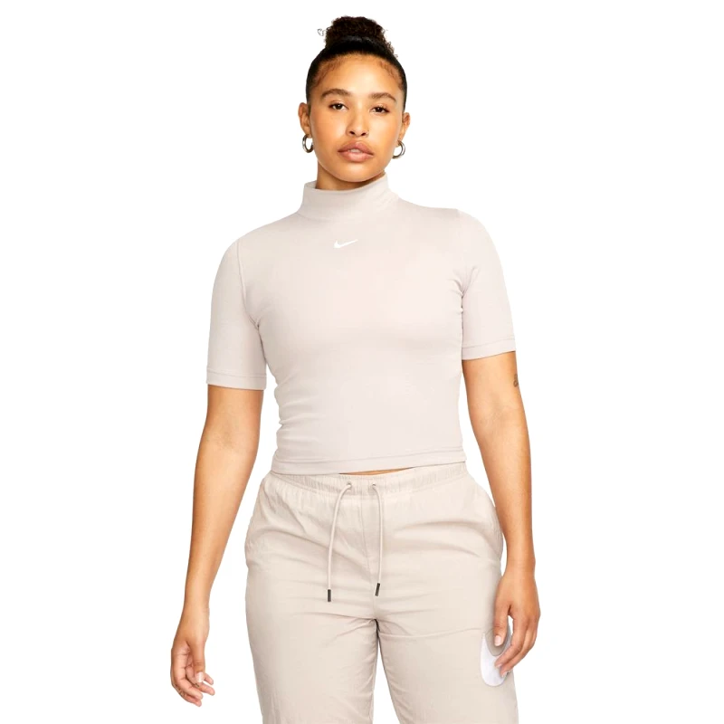 Nike Nike Sportswear Essentials Γυναικείο T-Shirt (9000129993_64662)