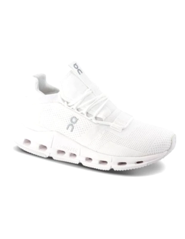 On On Cloudnova Γυναικεία Sneakers Λευκά 26-98225