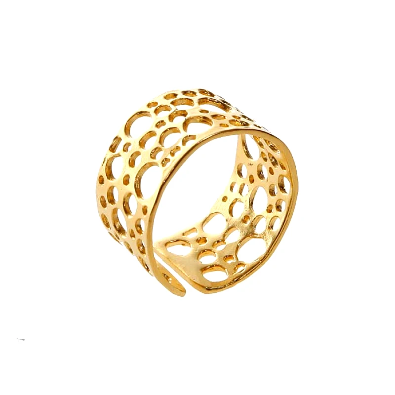 Handmade Cut Laser Round Ring