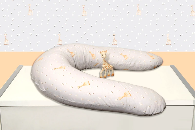 SOPHIE LA GIRAFE Μαξιλάρι Θηλασμού με αφαιρούμενη θήκη Design 505 - Sophie La Girafe